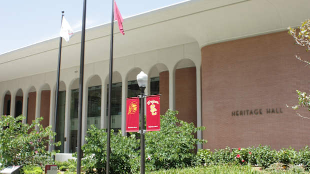 HERITAGE.HALL